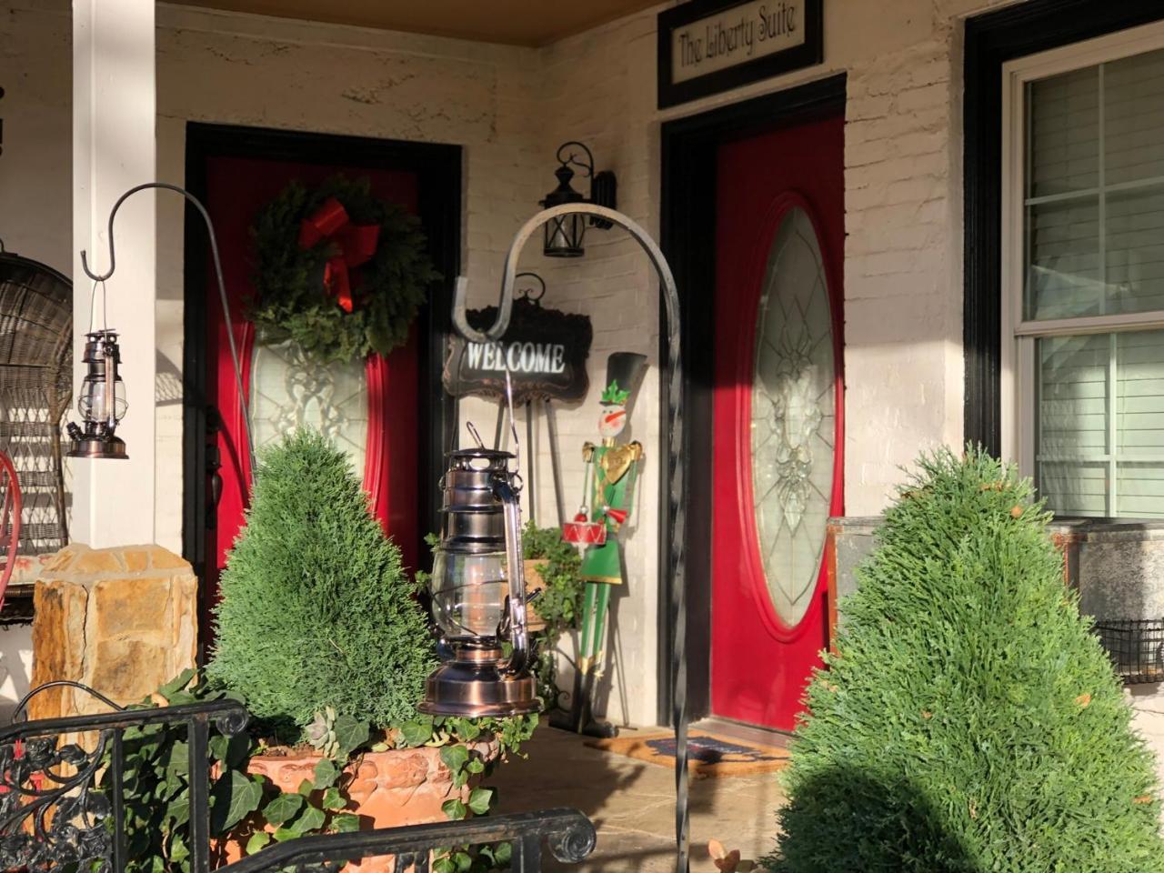 Bed and Breakfast The Old Liberty Schoolhouse Azle Exterior foto